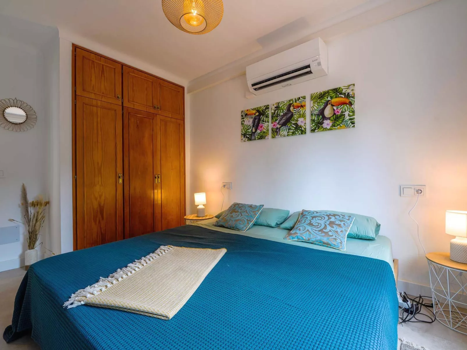 Mit Privatpool für 5 Personen  + 1 Kind ca. 210 m&sup2; in Cala Pi, Balearen (M - Image-tags.info