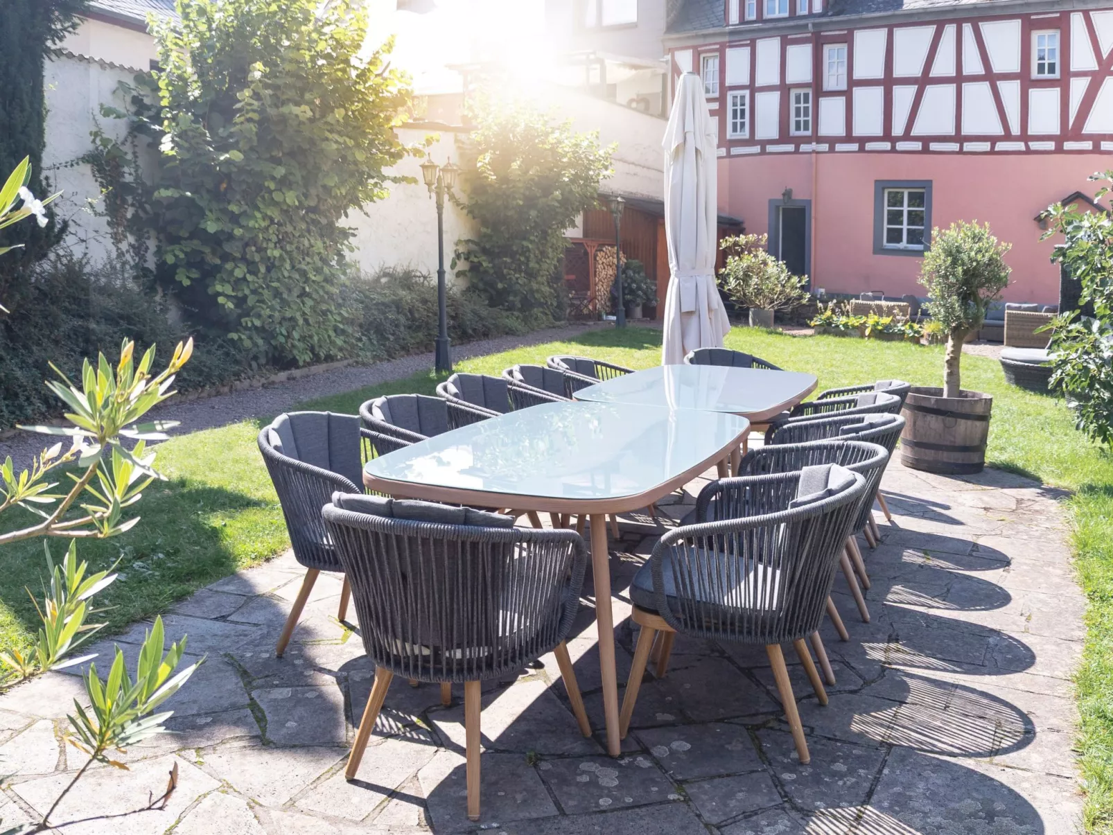 Apple Tree , direkt an der Mosel - Image-tags.info