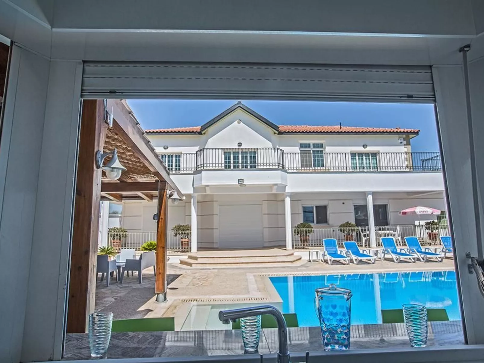 Familienvilla in Paralimni mit spektakulärer Aussicht - Image-tags.info