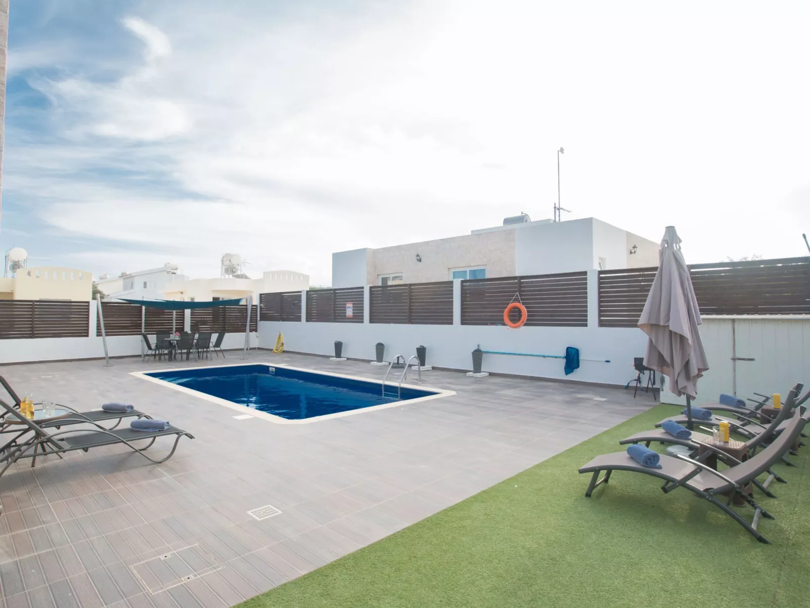 3-Schlafzimmer-Villa in Protaras Zentrum mit Pool - Image-tags.info