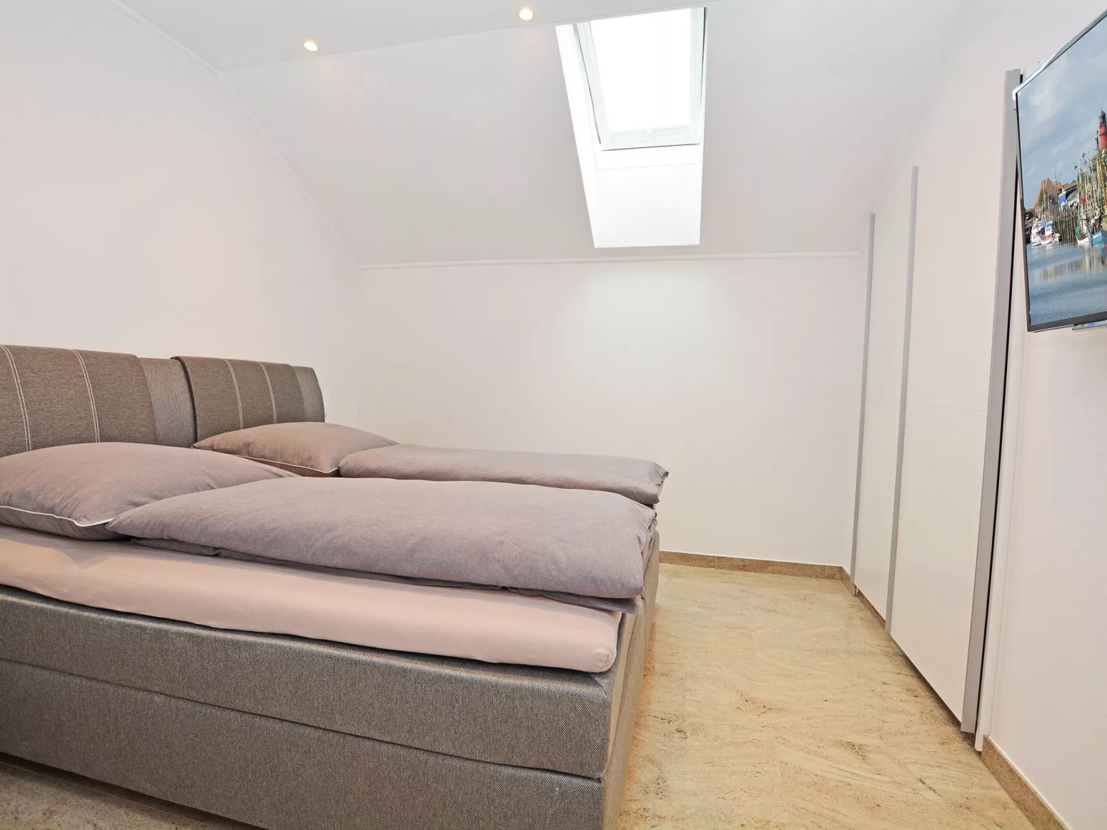 Merzijana Dachgeschoss in Stinteck - Image-tags.info