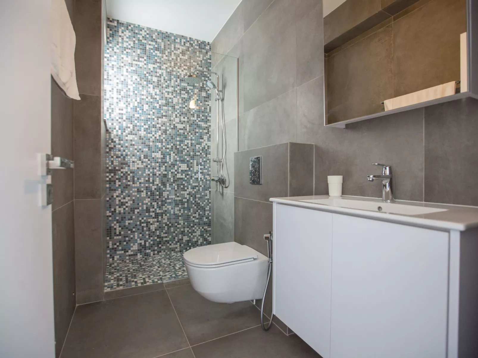 Ferienvilla Olivine Pearl mit Meerblick - Image-tags.info