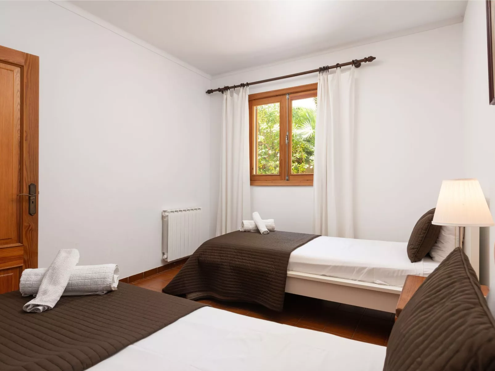 Verträumte Villa mit privatem Pool und Liegewiese - Image-tags.info