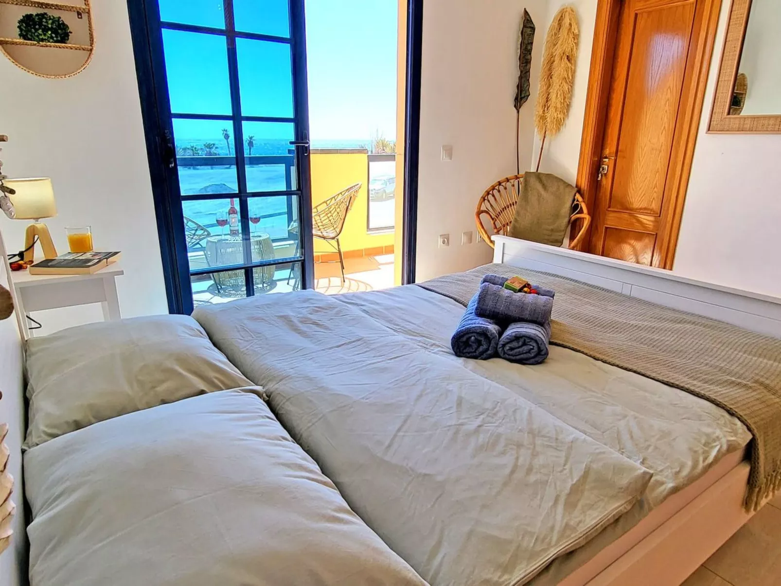 Bella Vista - Image-tags.info