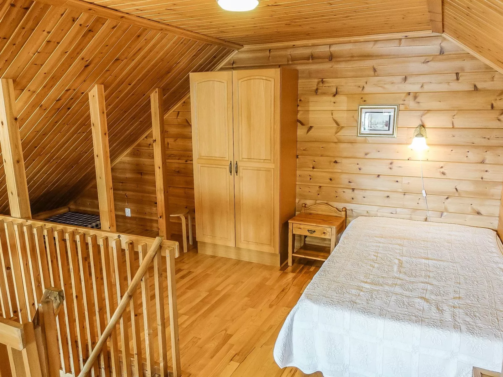 Luongasloma 2 - Binnen