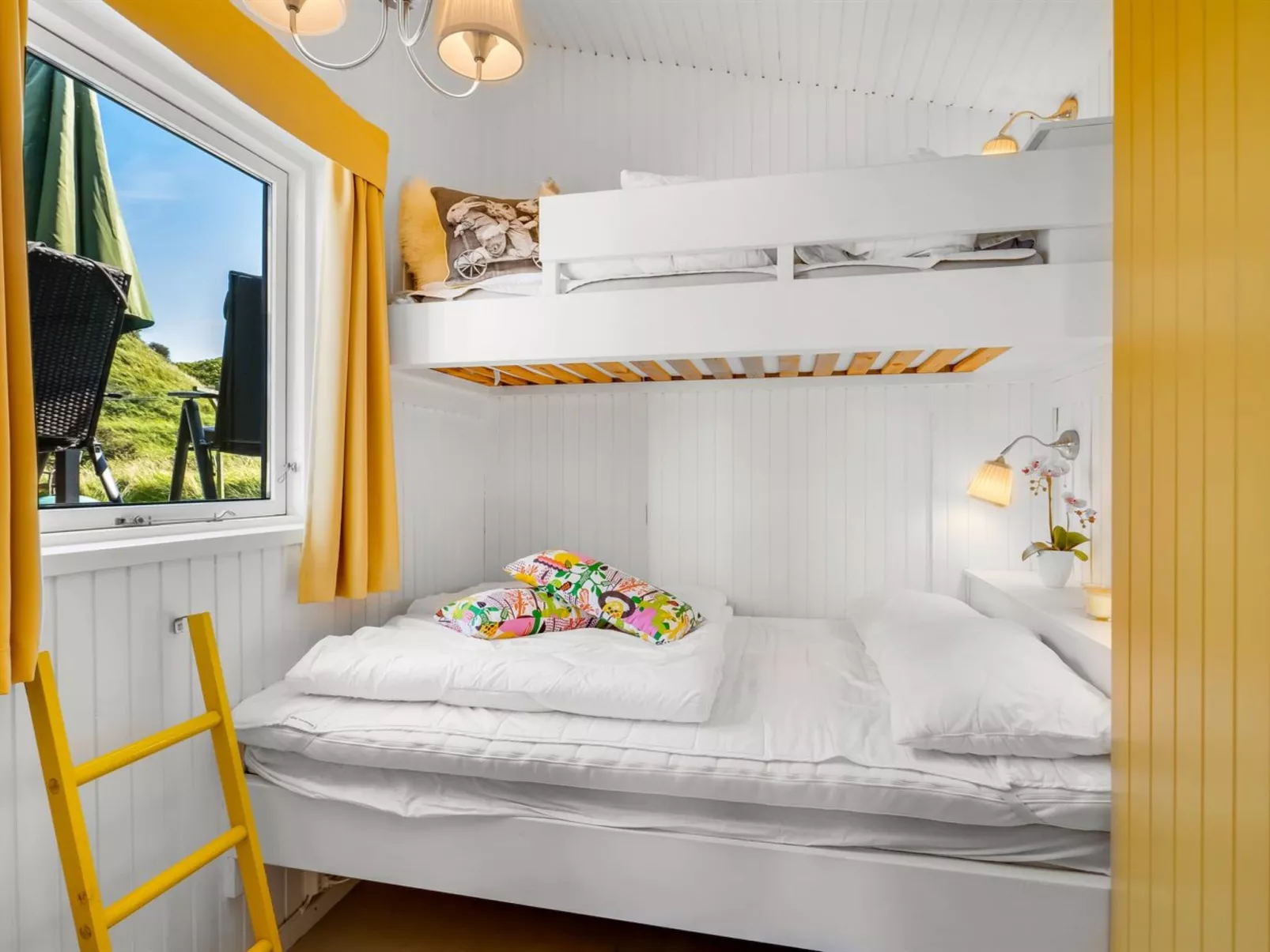 "Senija" - 334m from the sea - Binnen