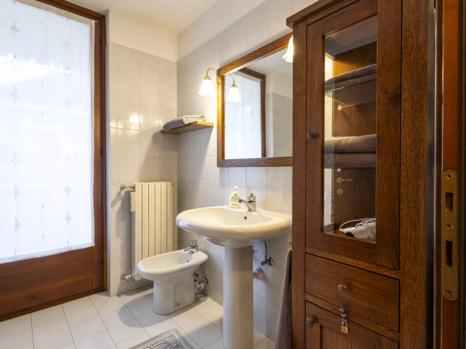 Monte Confinale Terrace View-Binnen