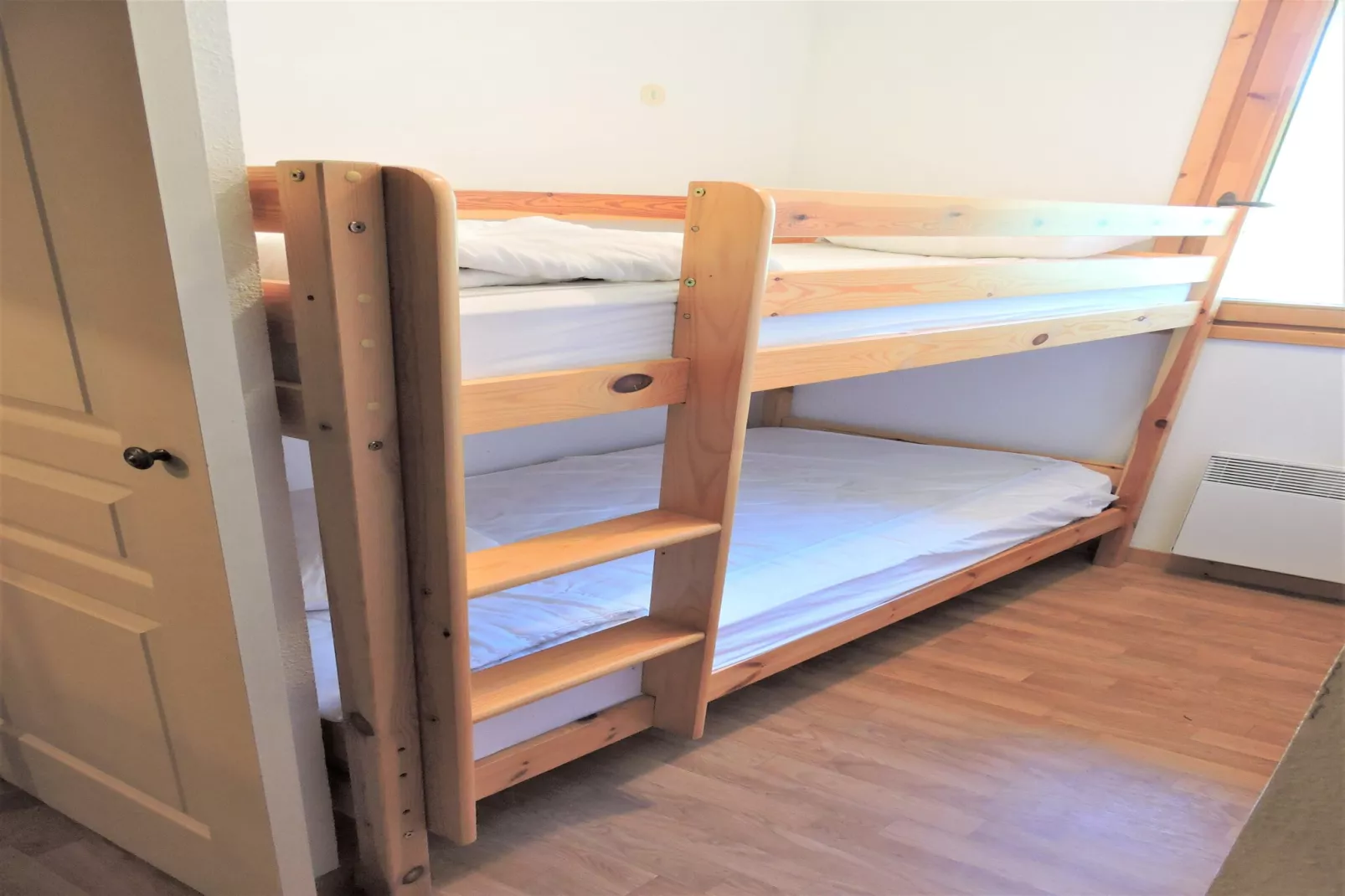 Hameau 8 002 - SPA & PISCINE appartement 4 pers - Image-tags.childrenroom