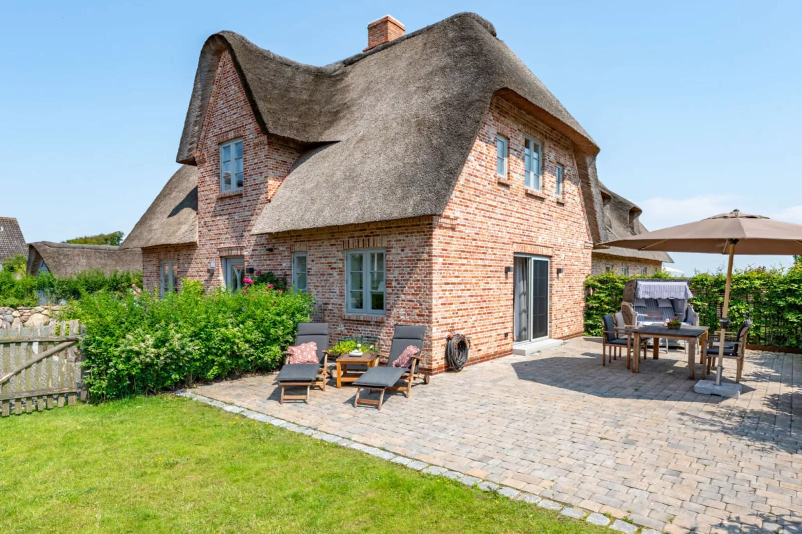 540040 - Buitenkant zomer