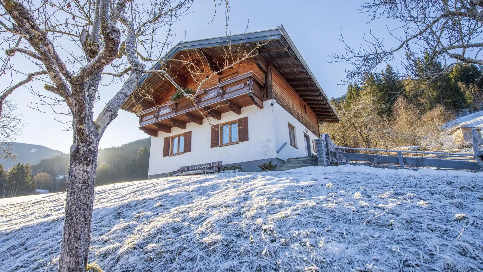 Pehambauer-Exterieur winter