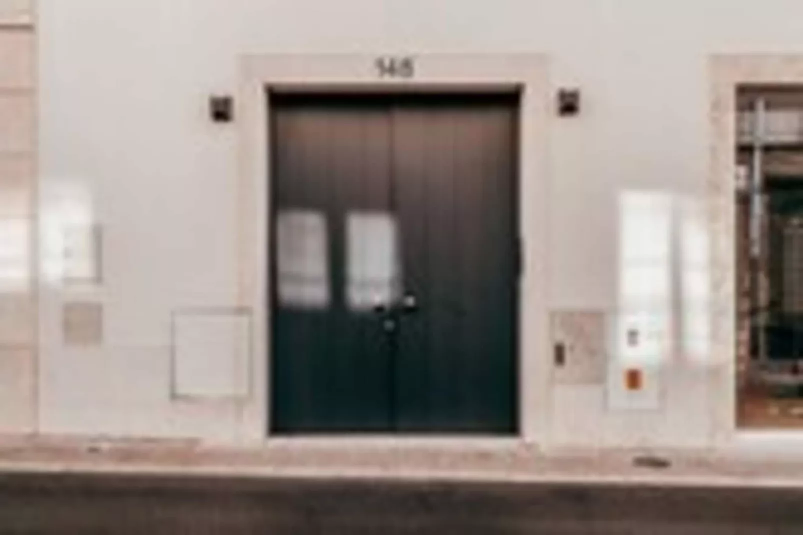 Elegant & Sophisticated Campo Ourique by GT House-Parkfaciliteiten