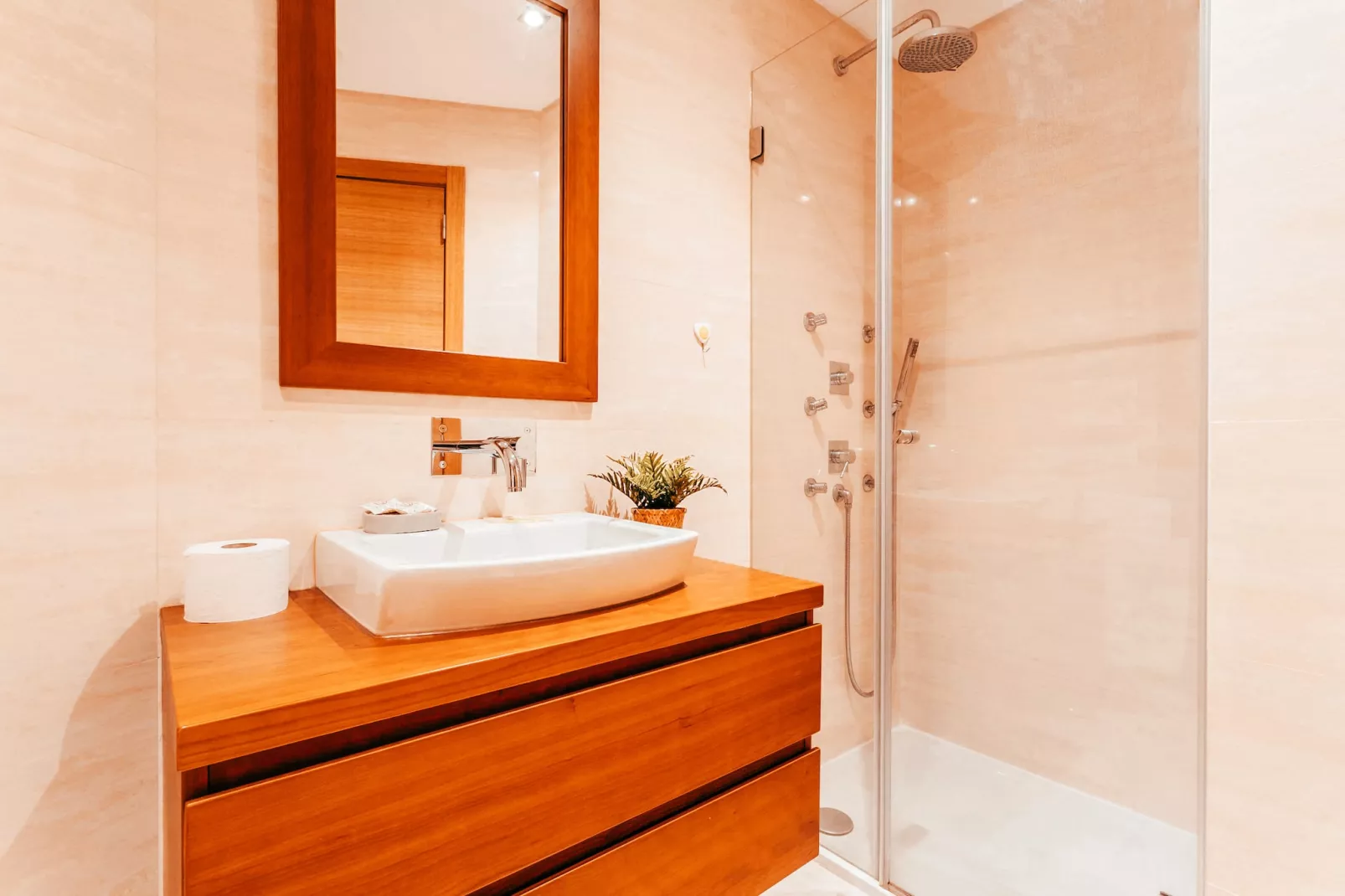 Modern & Elegant 2 bedroom in Amadora by GT House-Badkamer