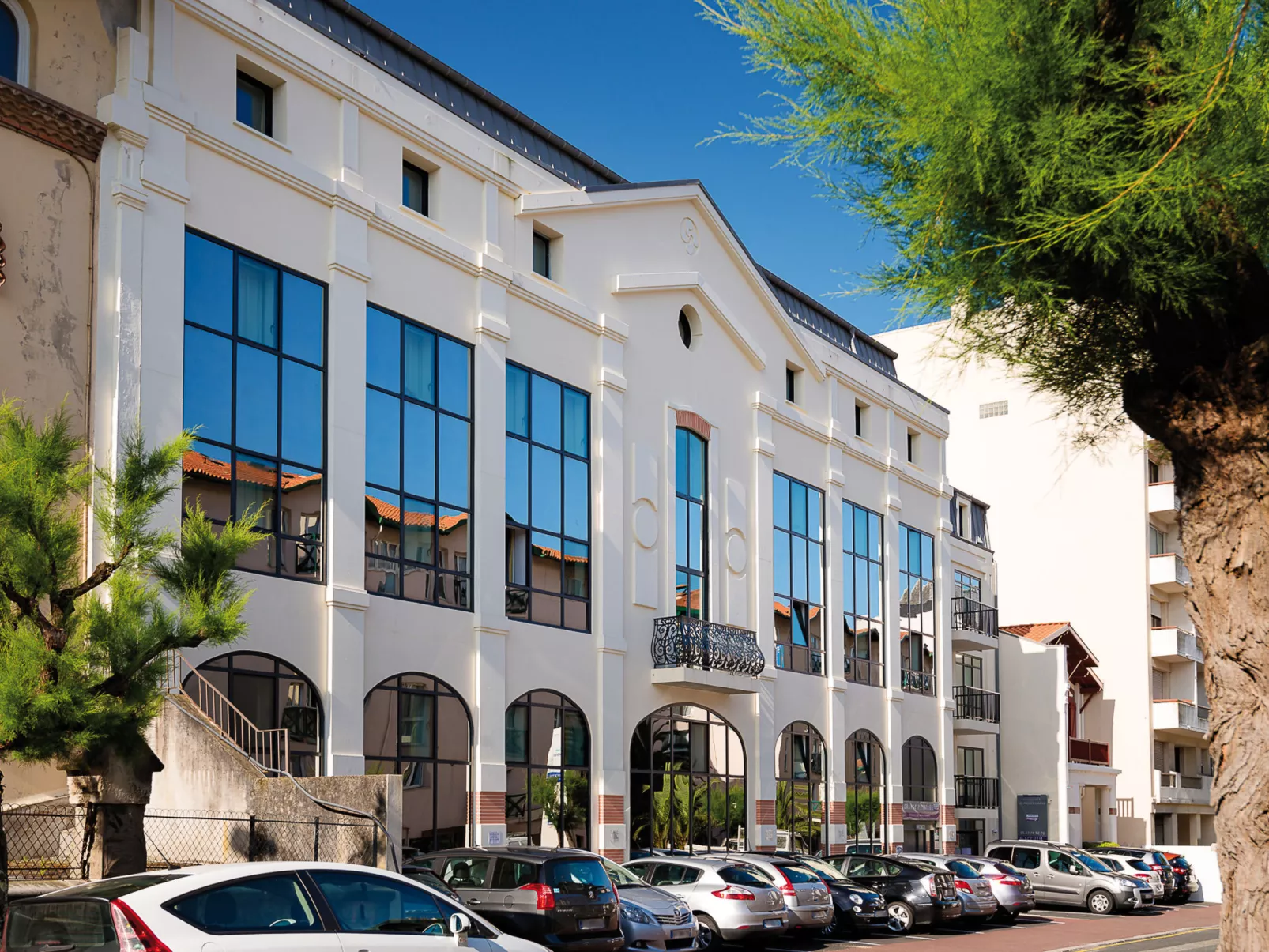 Les Patios d'Eugénie-Buiten