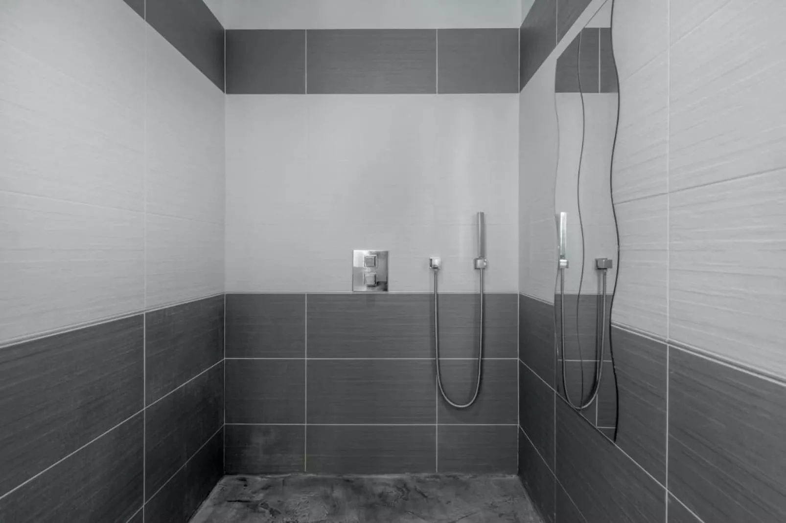 Villa avec piscine chauffée spa salle sport et cinéma-Badkamer