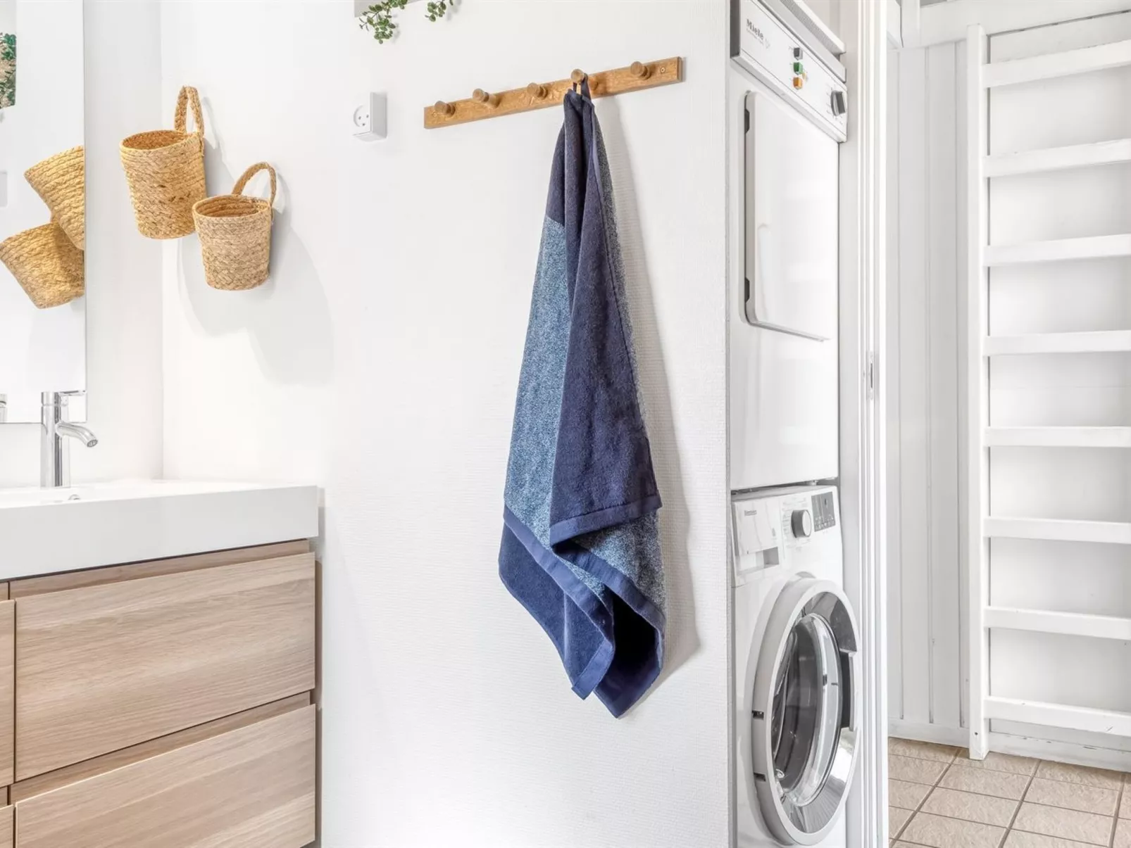 "Askrik" - 350m from the sea - Binnen