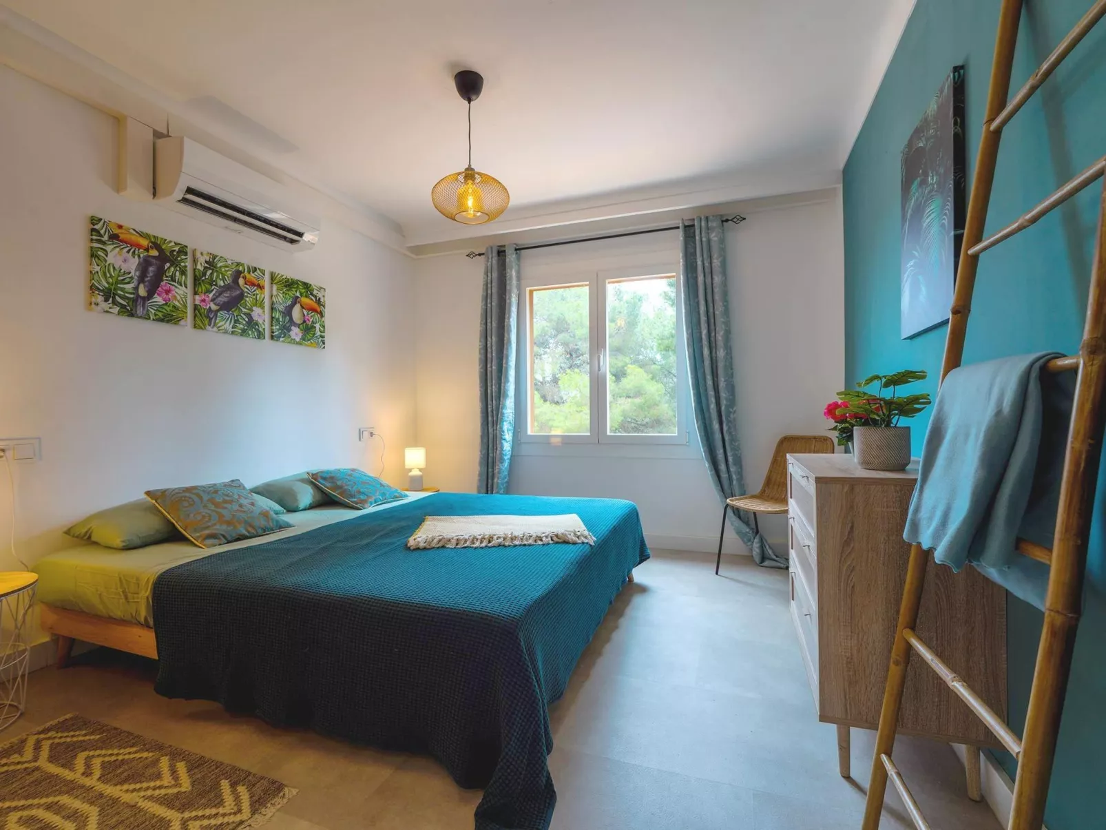 Mit Privatpool für 5 Personen  + 1 Kind ca. 210 m&sup2; in Cala Pi, Balearen (M - Image-tags.info