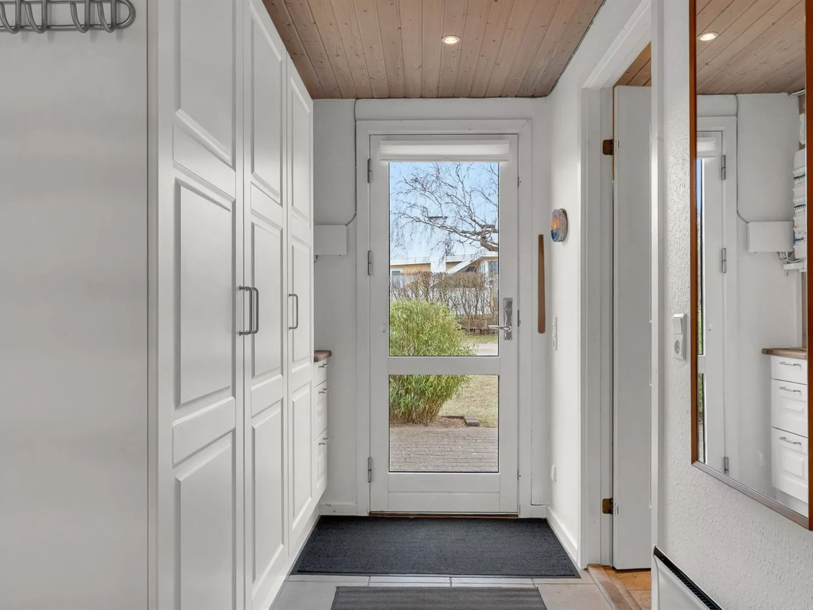 "Filisha" - 200m from the sea - Binnen