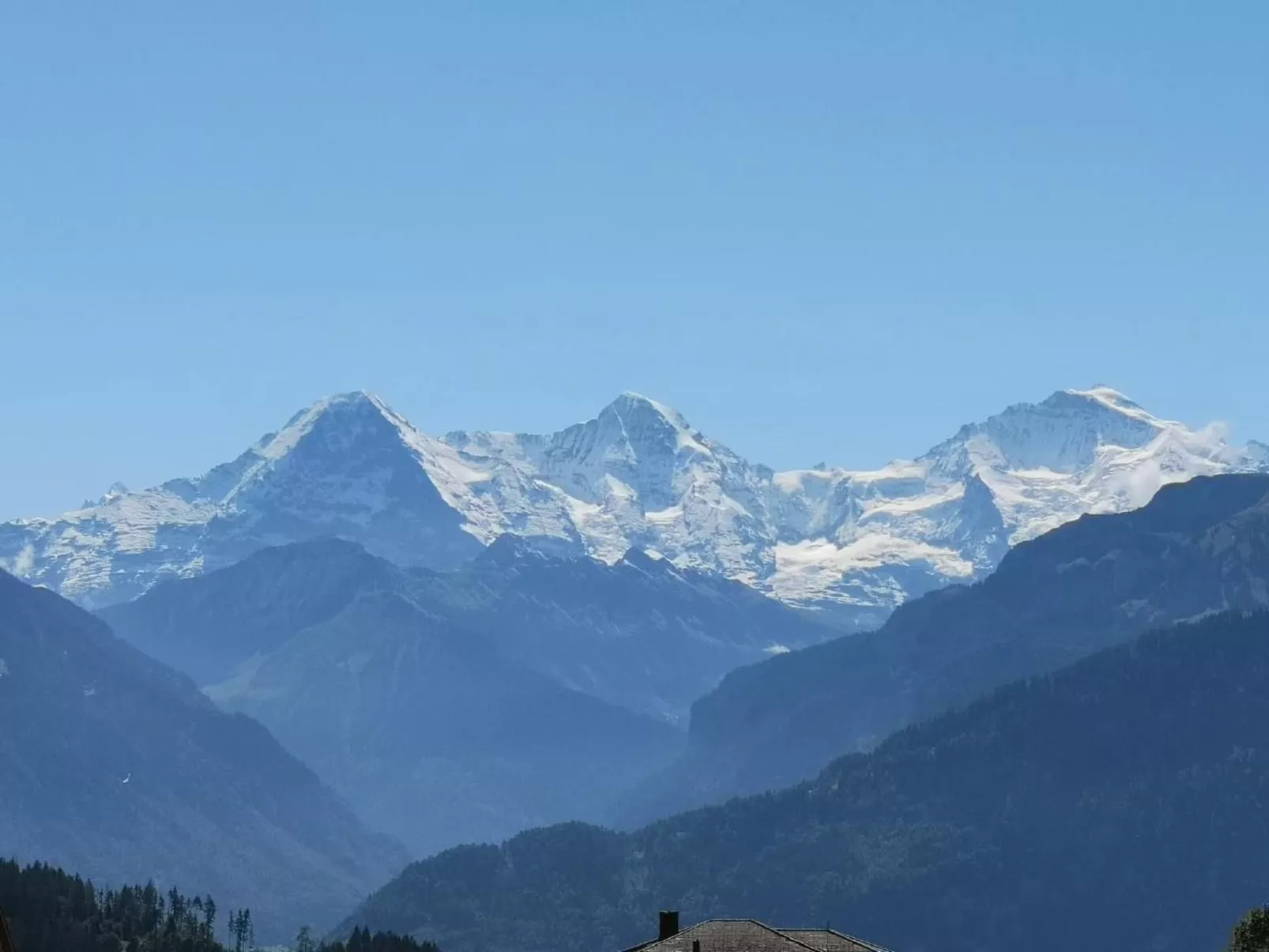 Chalet Lilo Big view - Image-tags.info