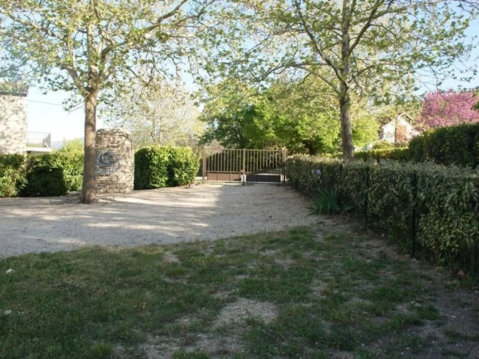 Schöne provenzalische Villa Les Carlets mit Pool - Image-tags.info