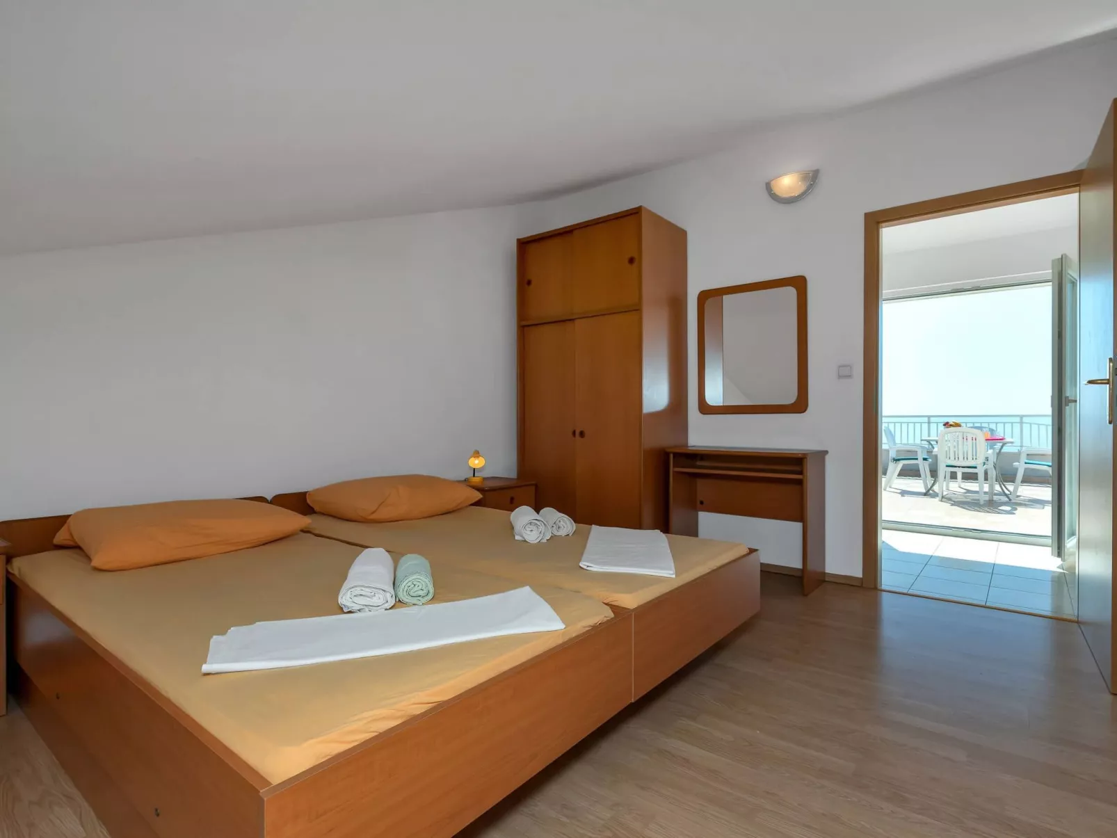 Vele Duplex-Wohnung mit Terrassen und Meerblick - Image-tags.info