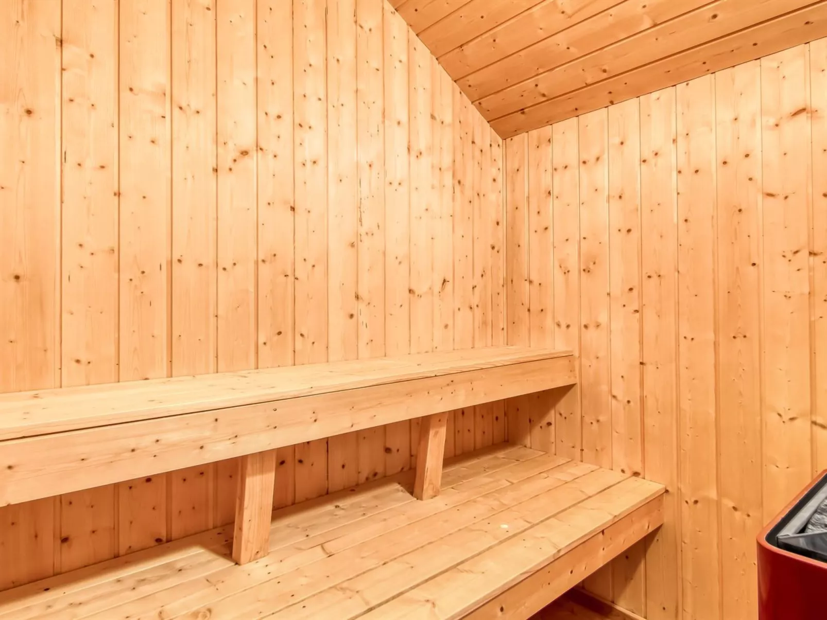 "Tonje" - 600m from the sea-Binnen