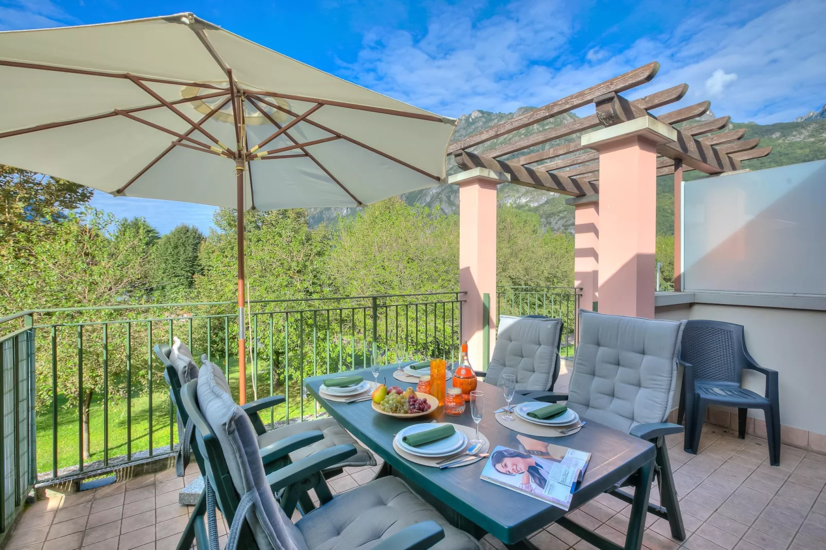 RESIDENCE PORTO LETIZIA - VILLAS-STUDIO 4 PAX VISTA LAGO PLUS 8213 - VSLP4 - Terrasbalkon