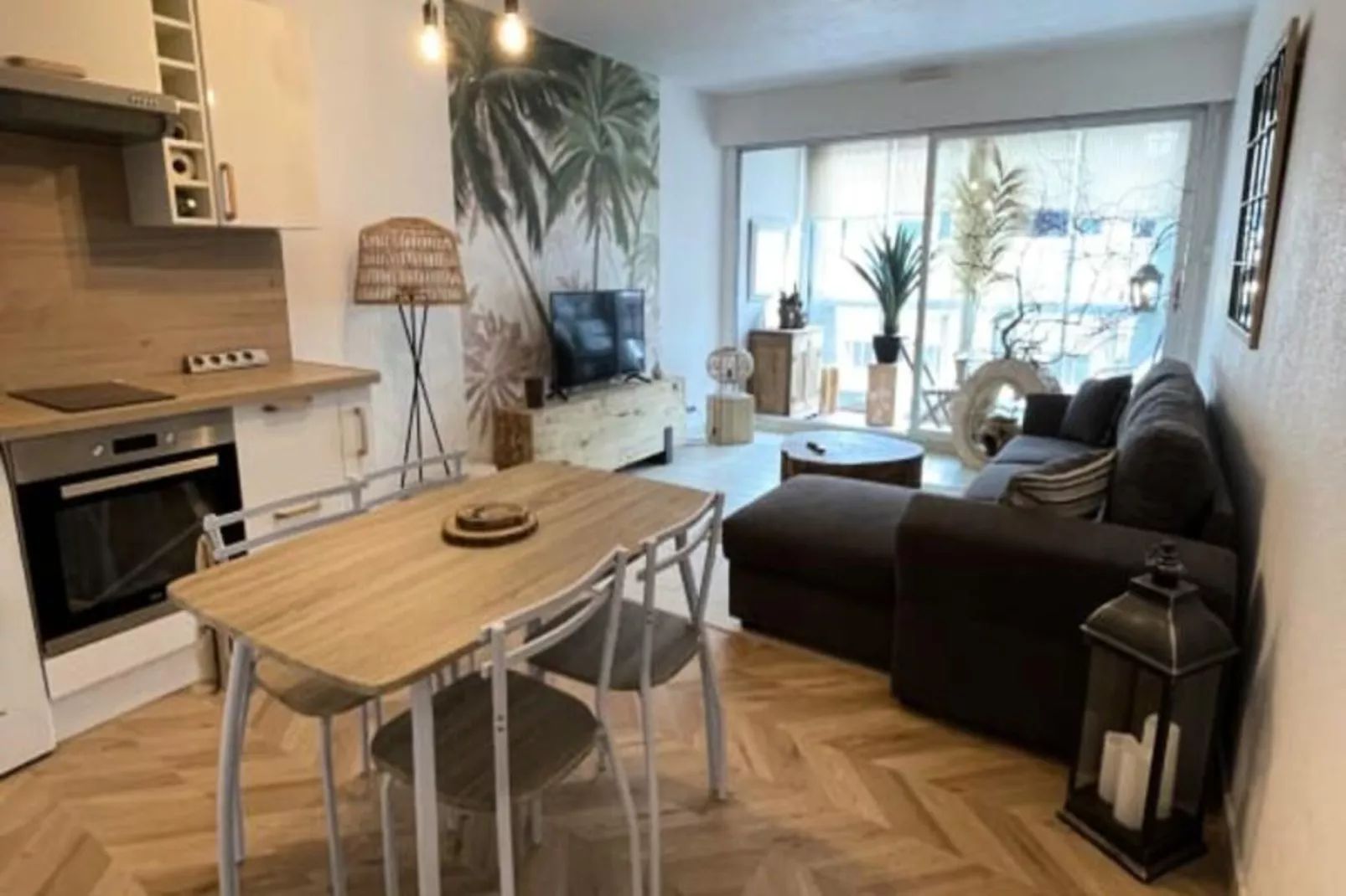 Résidence La M&eacute;diterran&eacute;e Appartement Au Coeur Du Village 50 M De La Plage-Niet-getagd