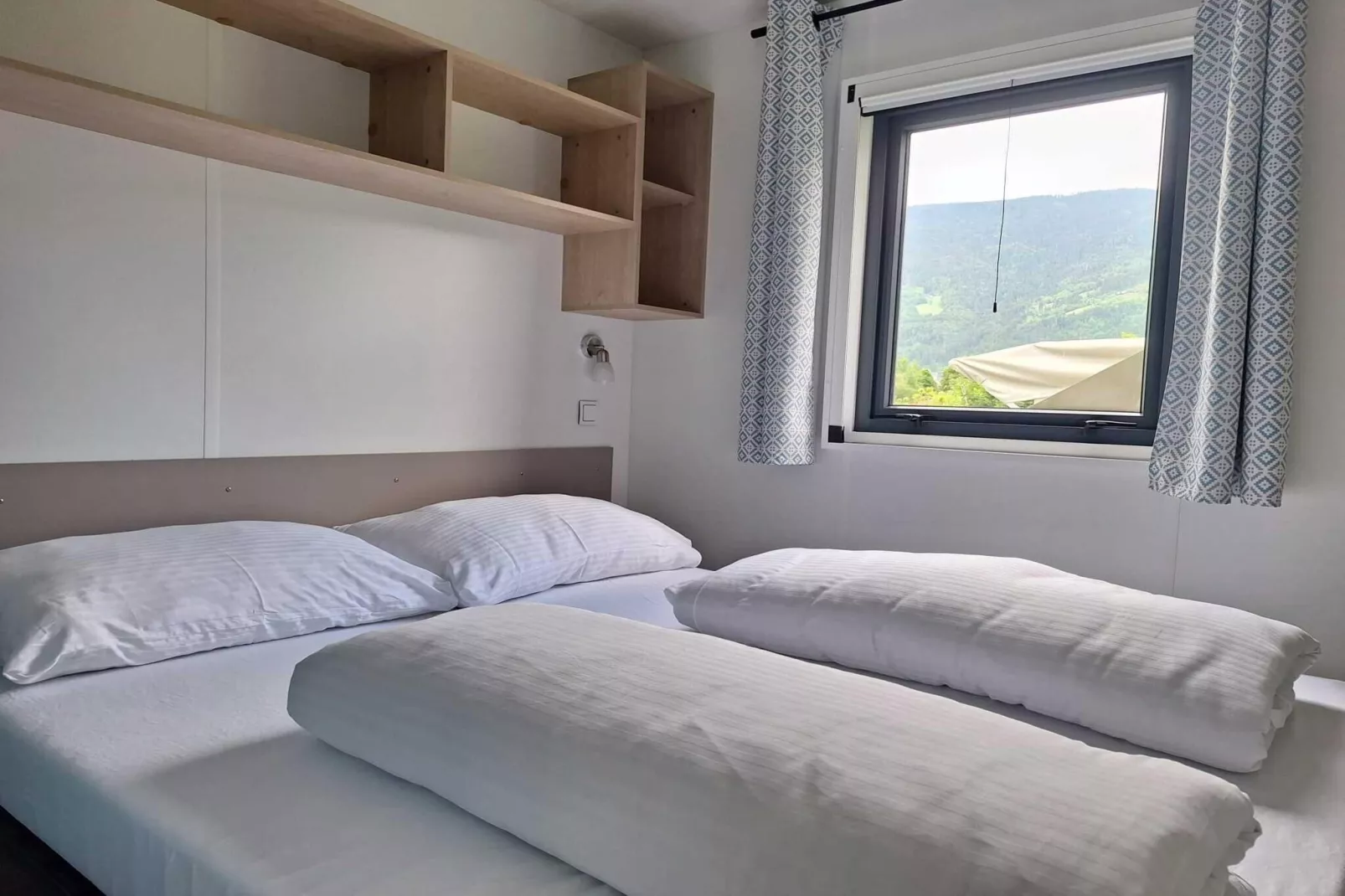 Mobilhome Bali 2 - Slaapkamer