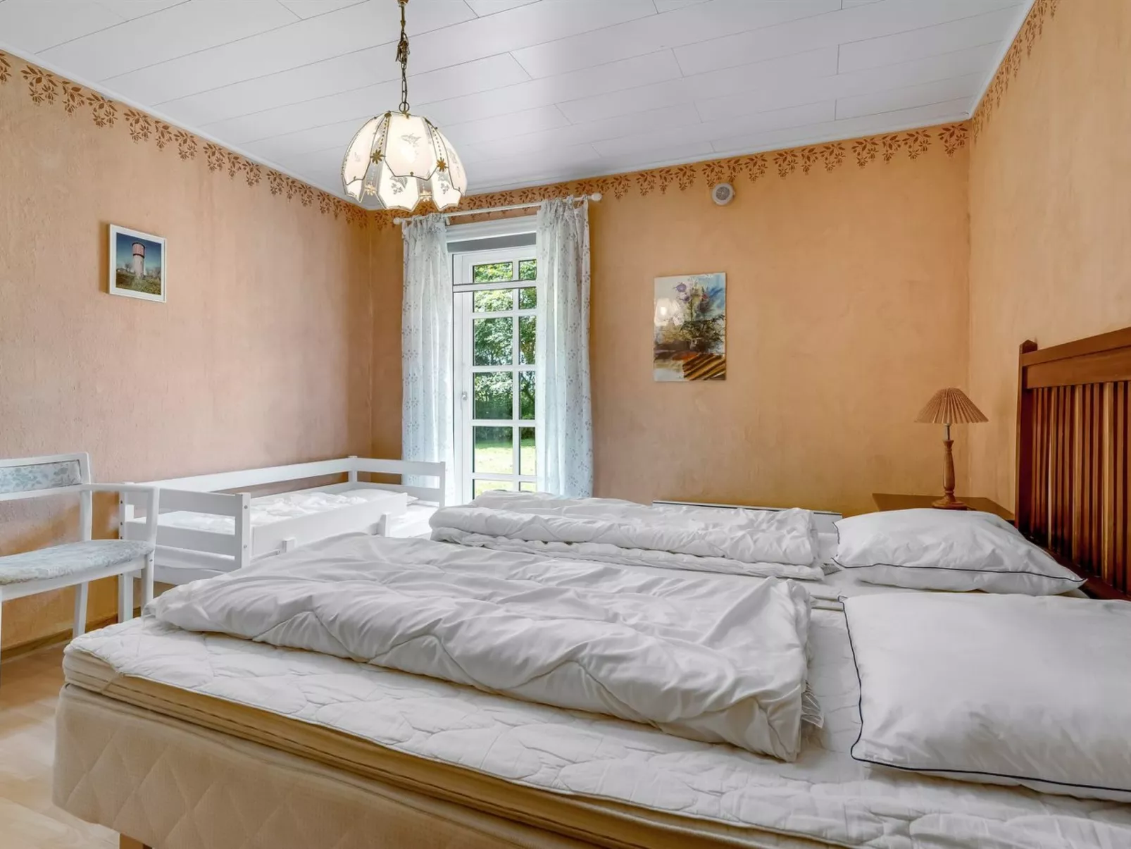 "Virve" - 100m to the fjord - Binnen