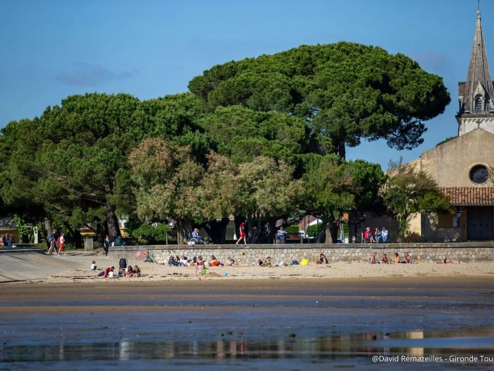 Swimmingpool - Strand - Geschäfte - Image-tags.info