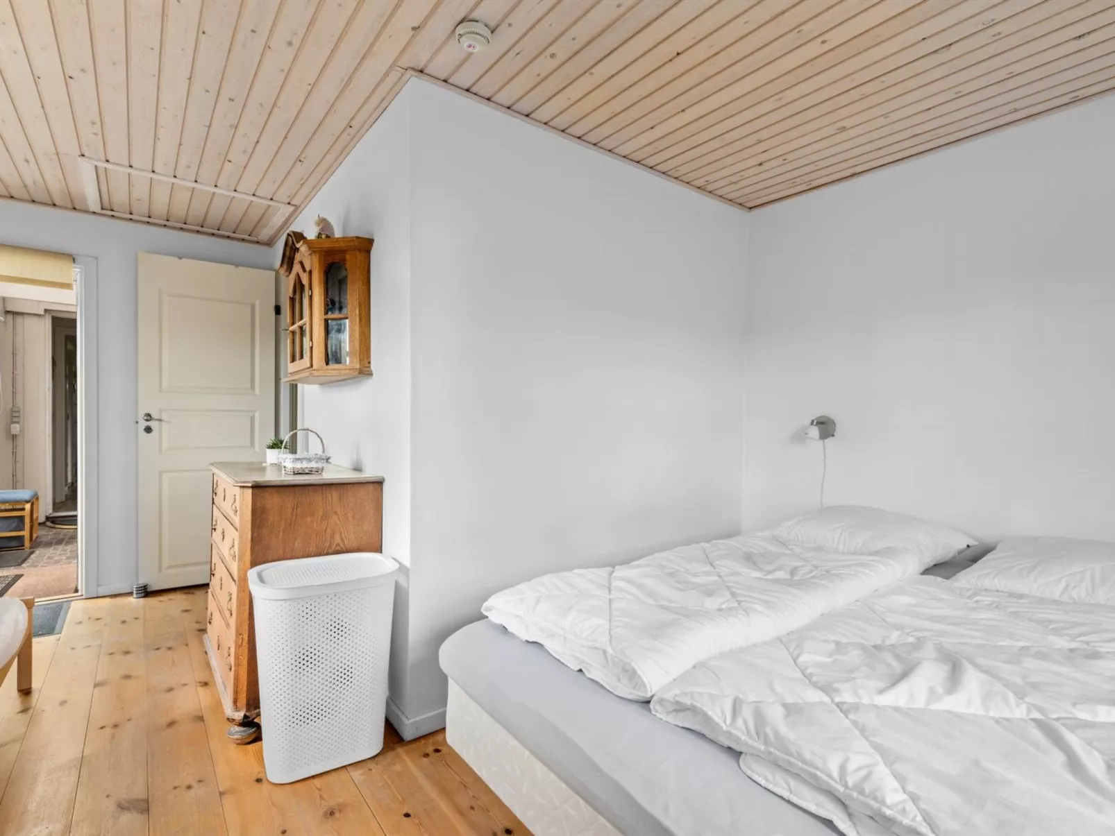 "Edeltraud" - 100m from the sea - Binnen