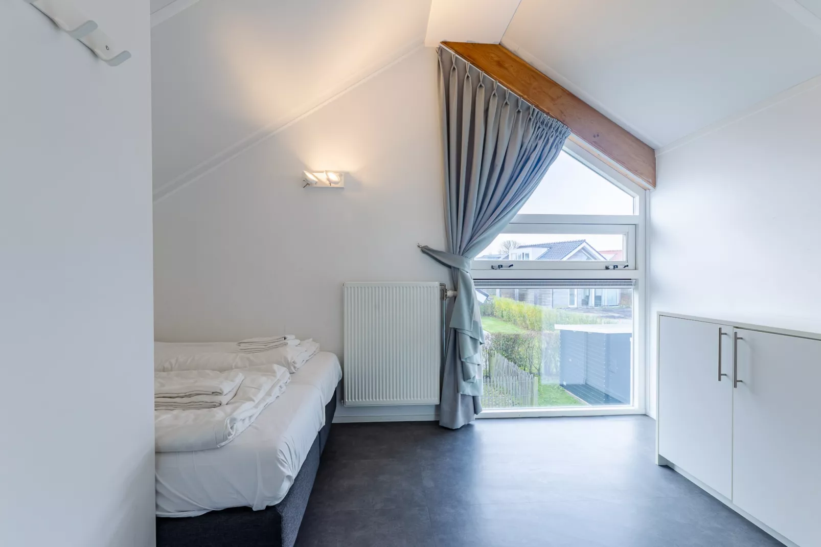 Zonnedorp 19 Modern holiday home Renesse | Beach within walking distance - Slaapkamer