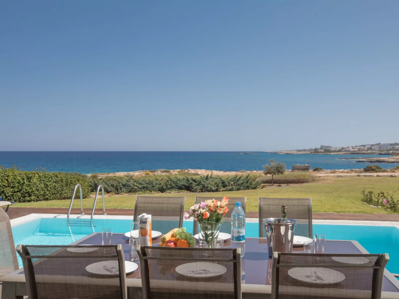 Haus in Protaras mit Pool und Meerblick - Image-tags.info