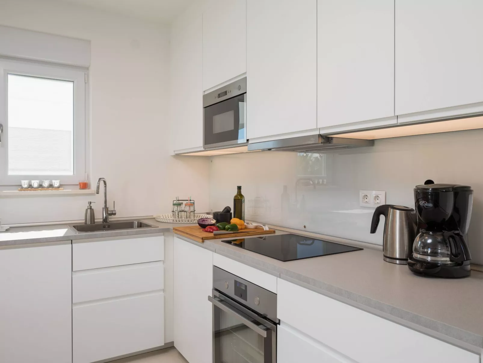 Mit Privatpool für 7 Personen ca. 119 m&sup2; in Jadrija, Dalmatien (Gespanscha - Image-tags.info