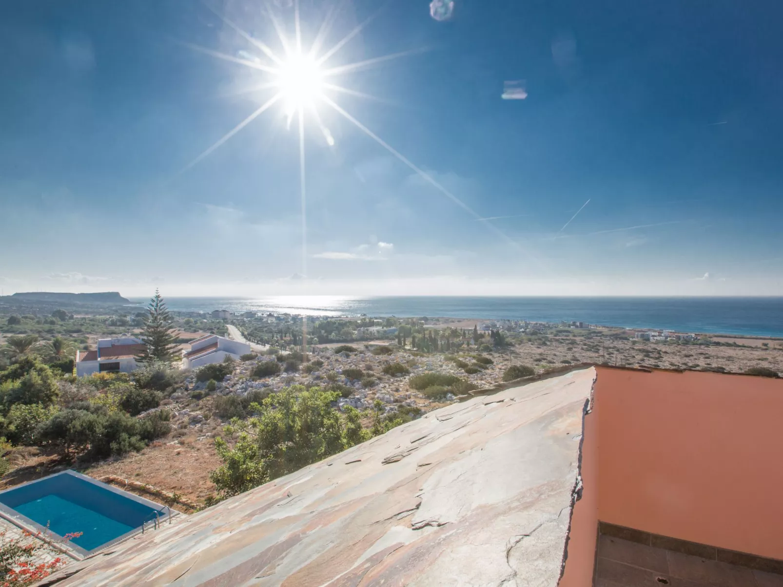 Private Villa mit Panoramablick auf das Meer - Image-tags.info