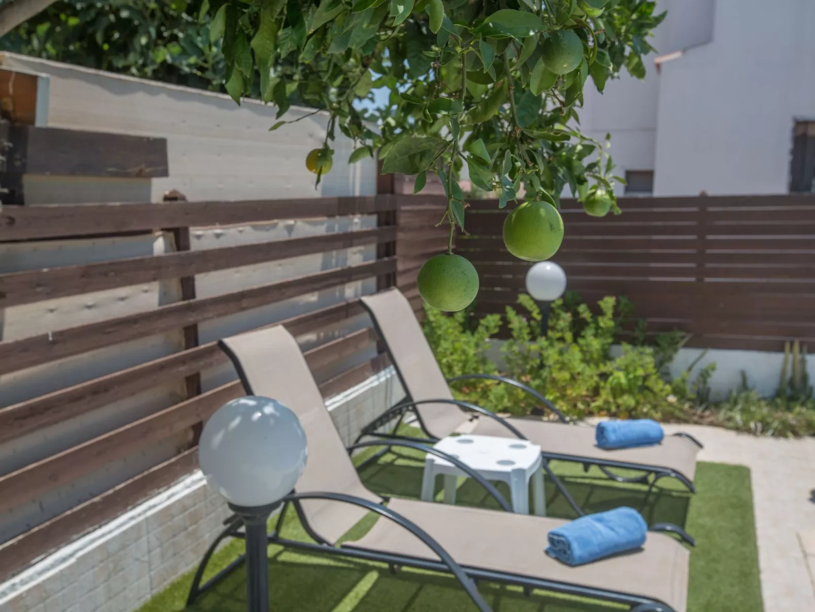 Geräumige Villa mit 3 Schlafzimmern und Pool in Protaras - Buiten