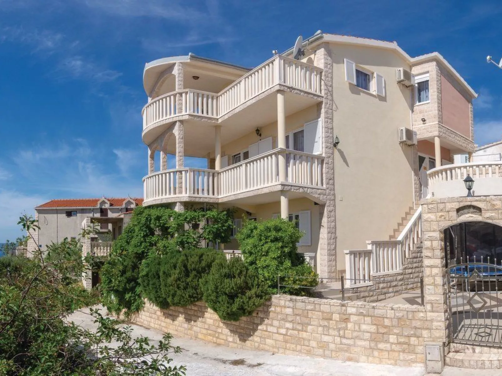 Villa Stephany - Image-tags.info