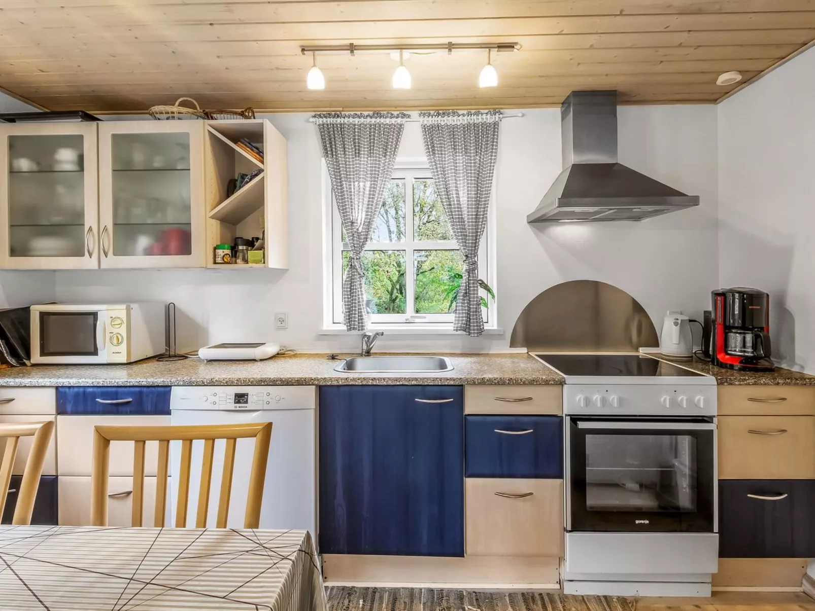 "Tomassine" - Binnen