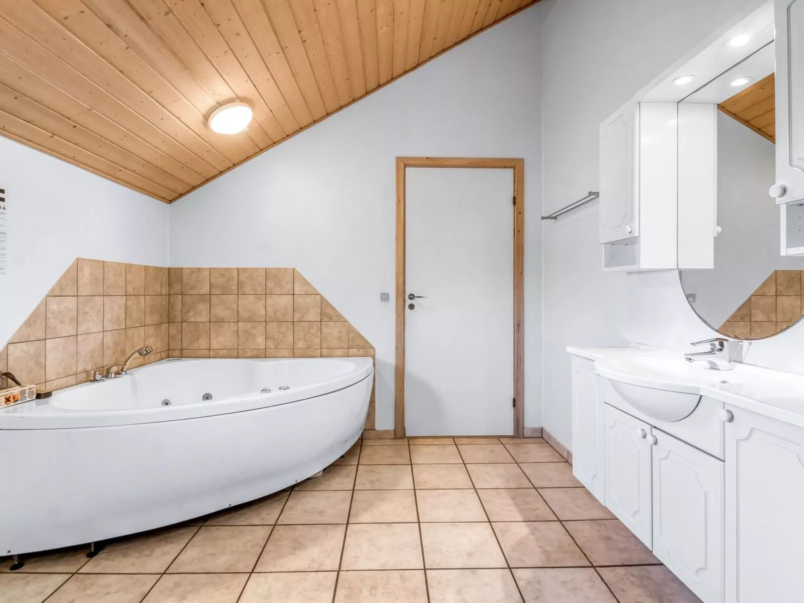 "Tonje" - 600m from the sea-Binnen