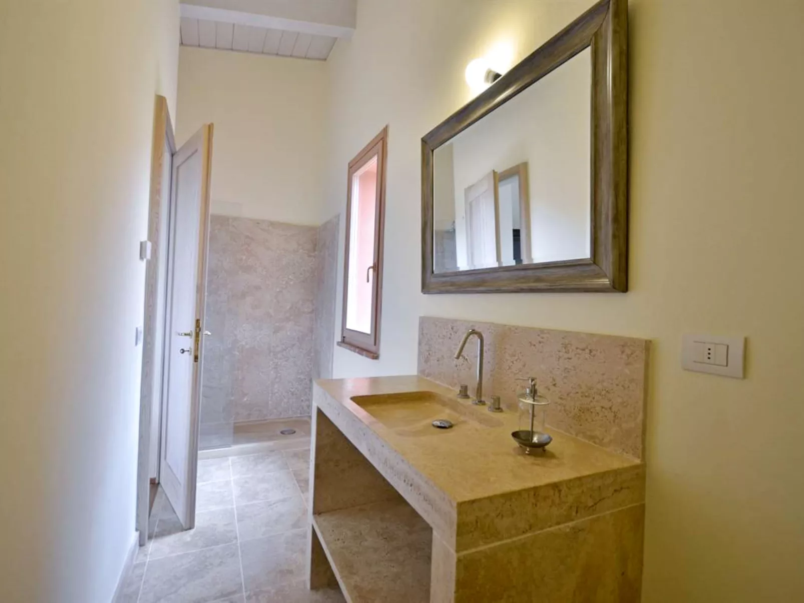 Villa Rosmarino - Binnen