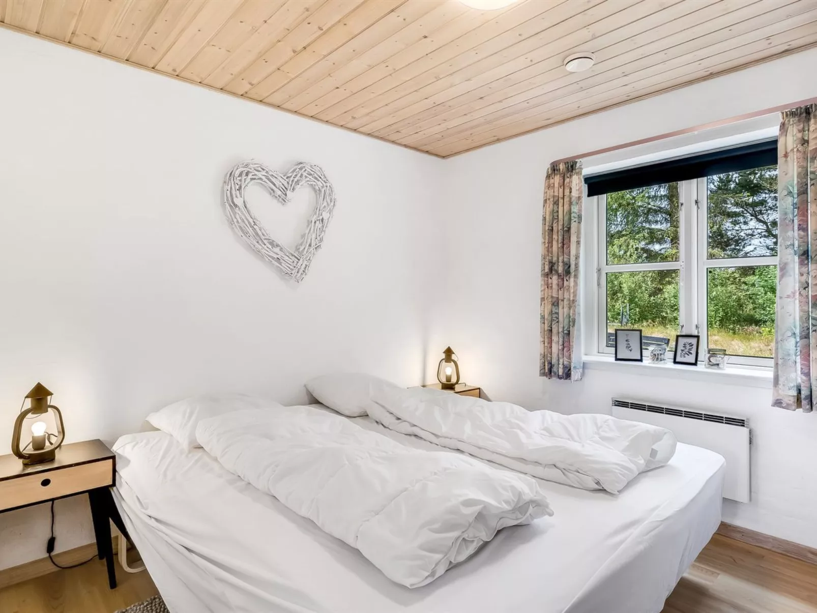 "Marlise" - 2.5km from the sea-Binnen