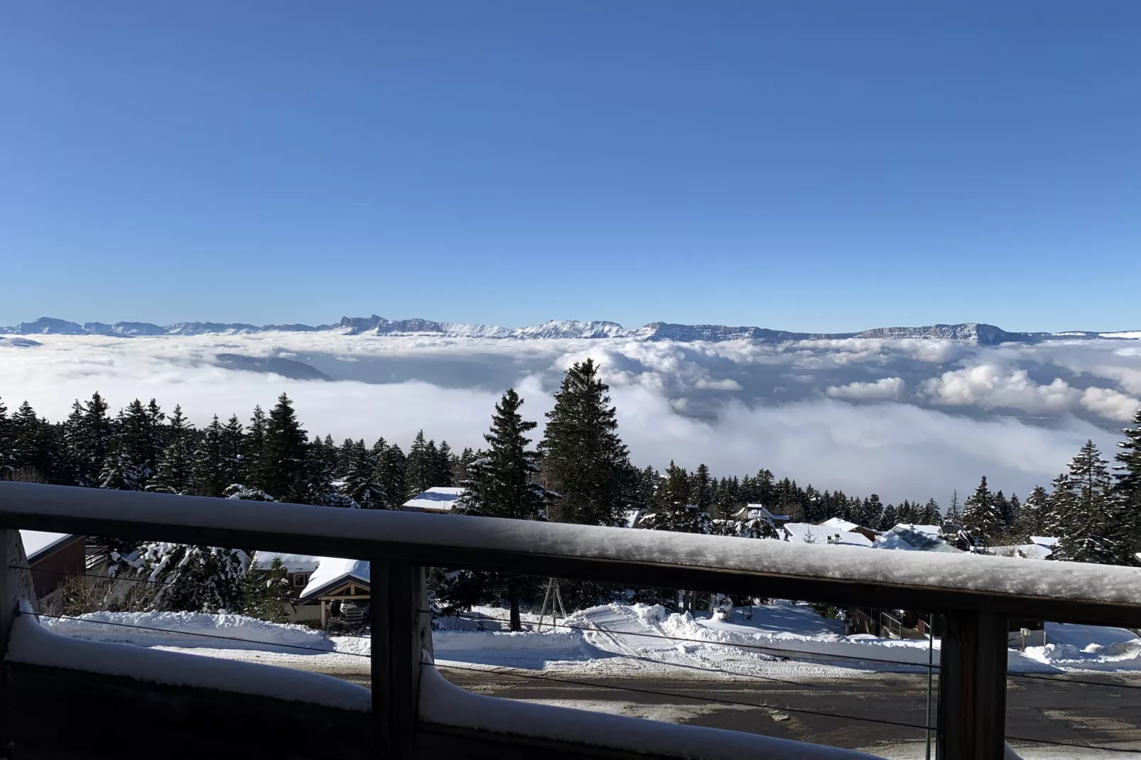 Vercors 2 020-FAMILLE & MONTAGNE appart. 6 pers - Buitenlucht