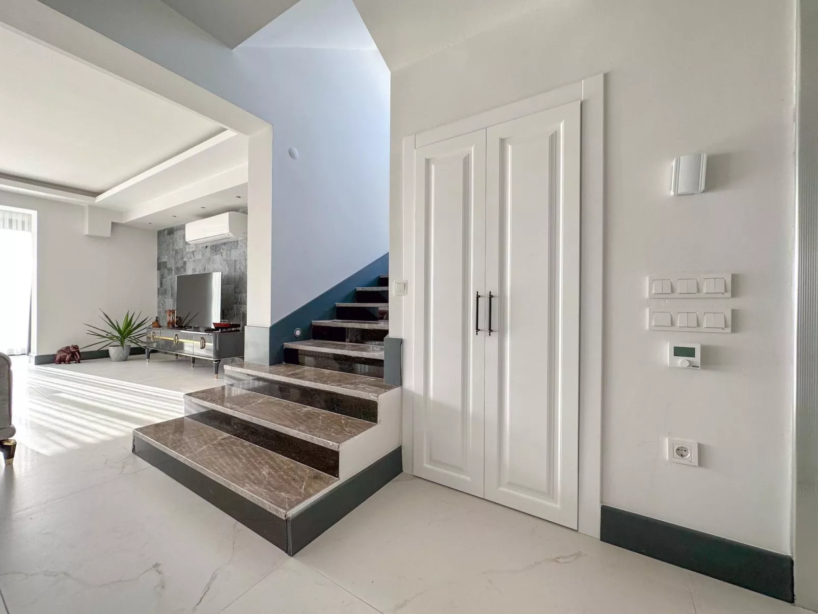 Villa Galaxy-Image-tags.info