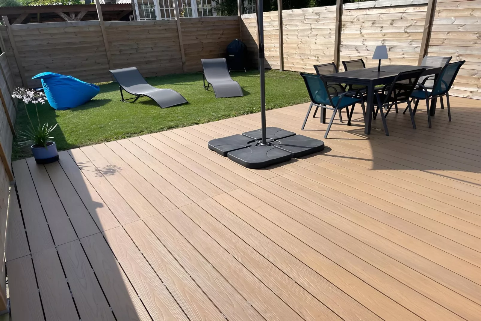 Maison de ville avec terrasse/jardin Guerlesquin - Terrasbalkon