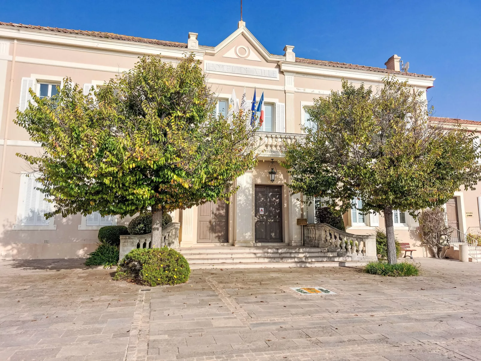 Le Grand Pin - Omgeving