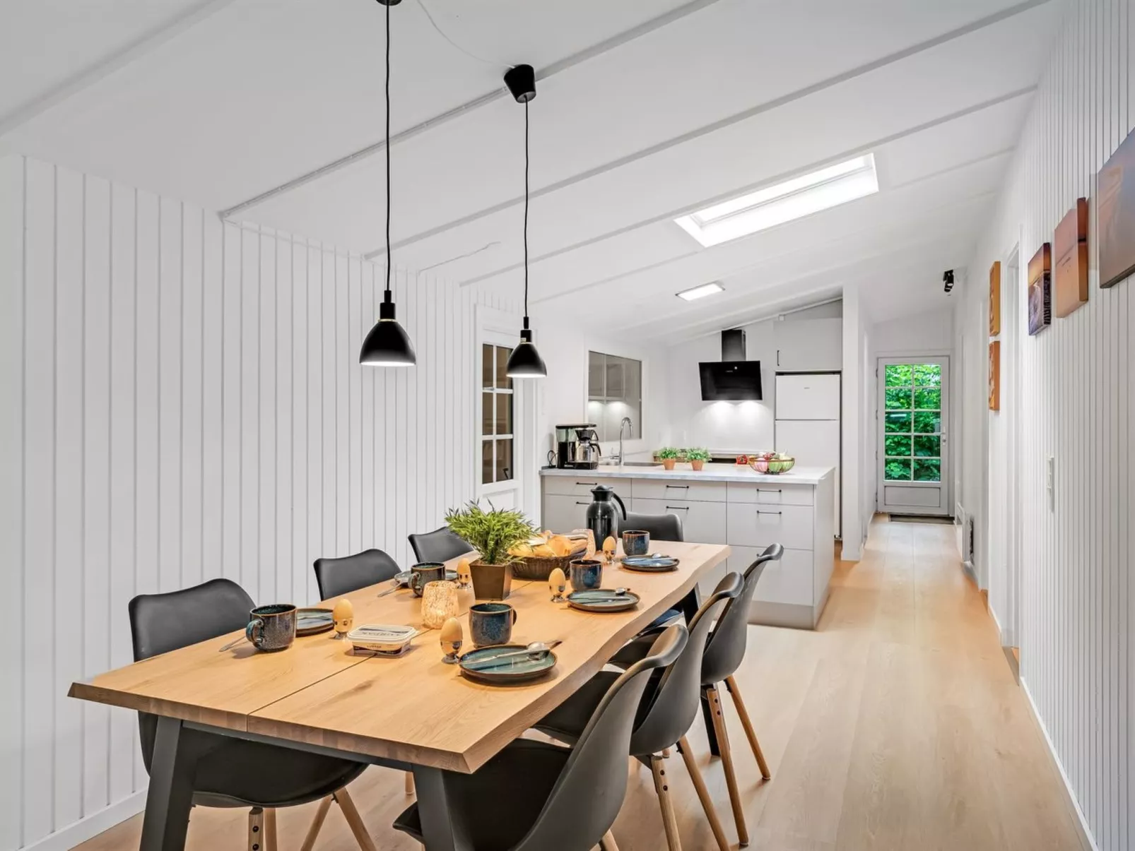 "Mena" - 10km from the sea-Binnen