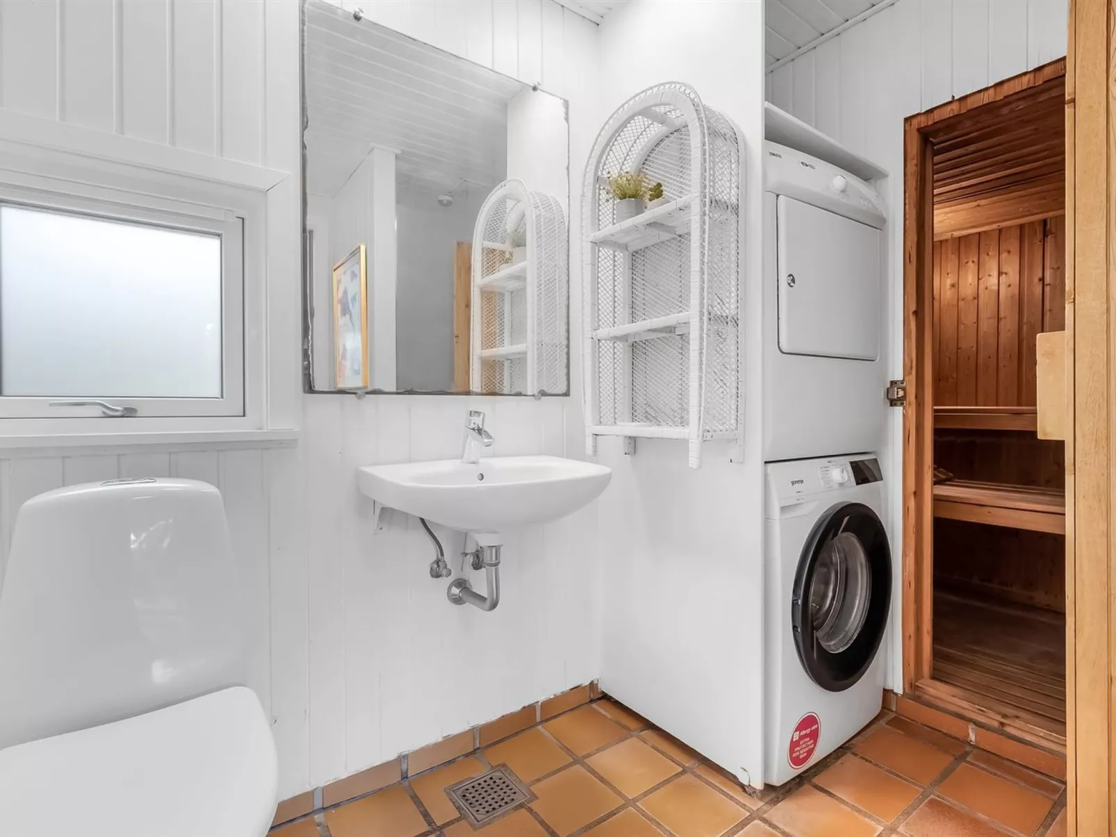 "Simjanka" - 800m from the sea - Binnen