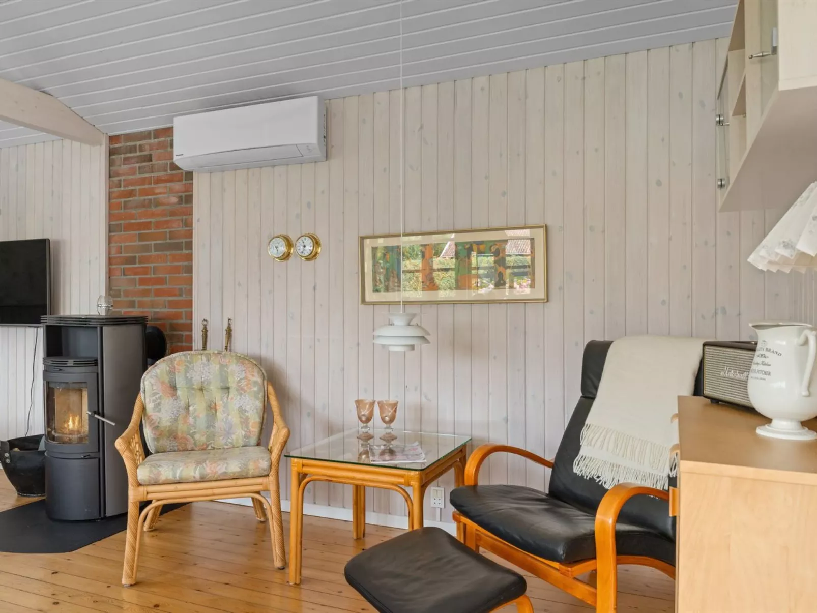 "Lenya" - 60m from the sea - Binnen