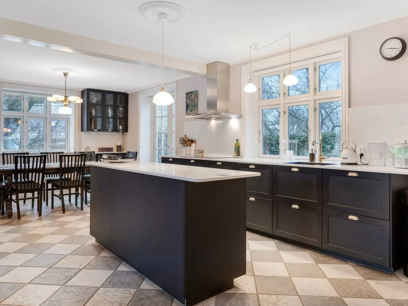 "Edla" - 5km from the sea - Binnen