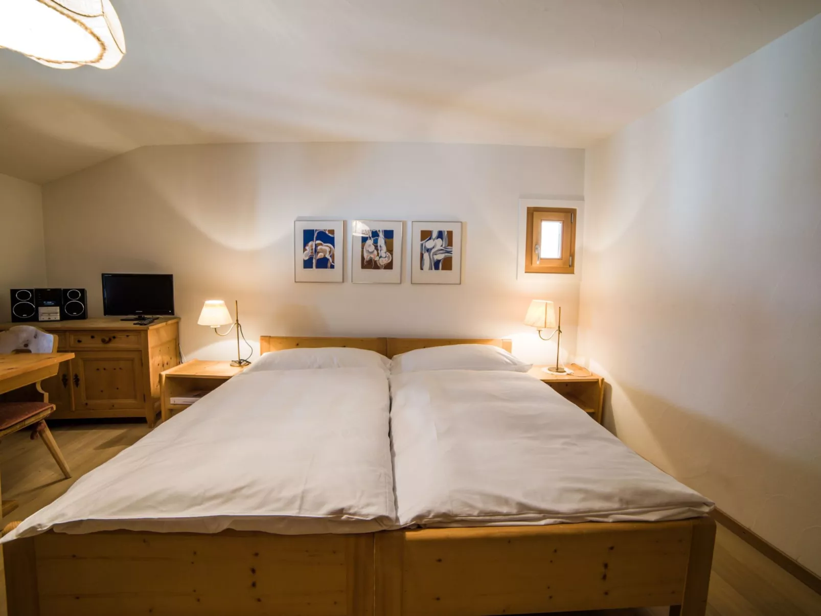 Roseg und Nair - Image-tags.info